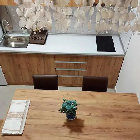 Apartment Riverside Ferona With Garage