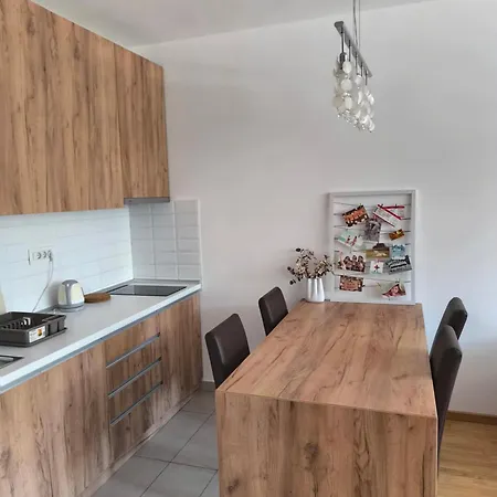 Apartment Riverside Ferona With Garage *