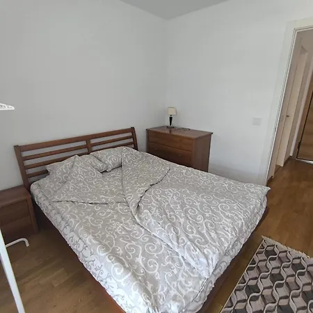 Riverside Ferona With Garage Apartment Novi Sad