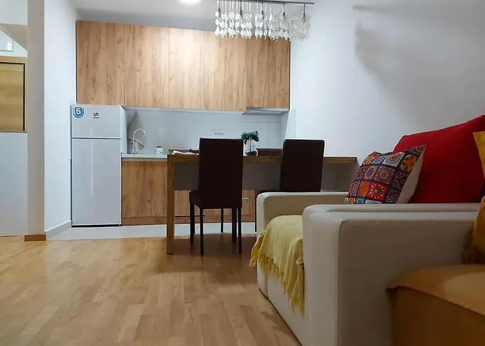 Apartment Riverside Ferona With Garage *