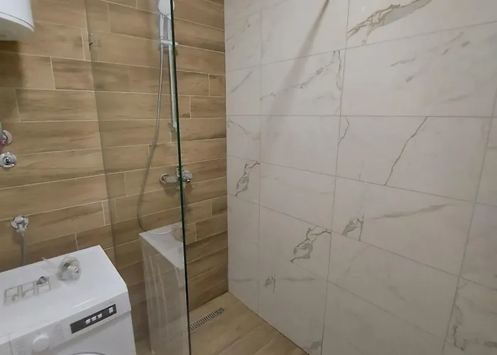 Riverside Ferona With Garage Novi Sad