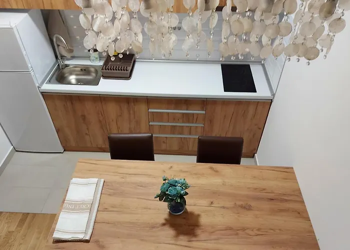 Apartment Riverside Ferona With Garage