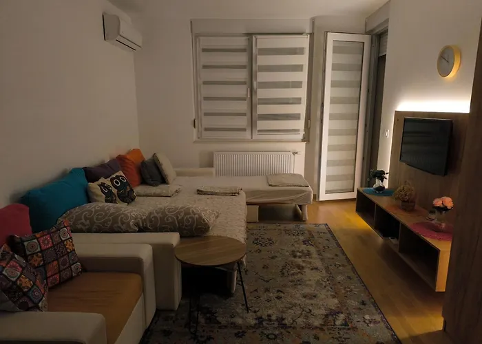 Riverside Ferona With Garage *