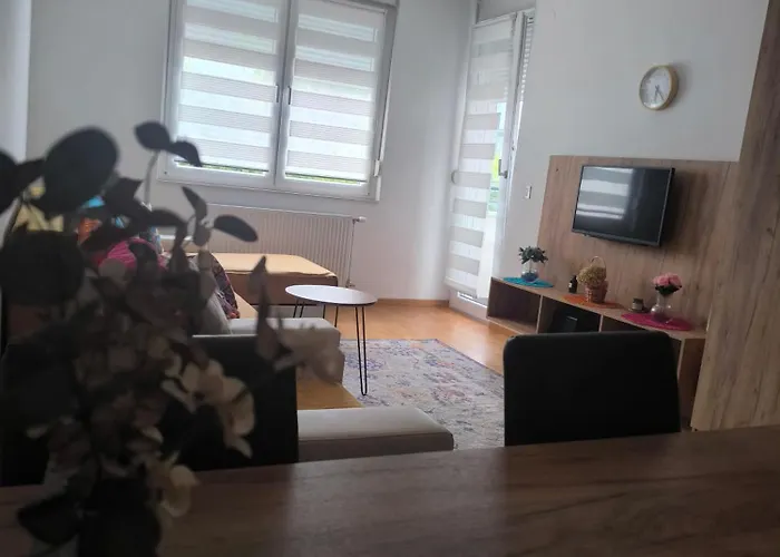 Apartment Riverside Ferona With Garage *